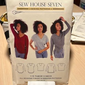Sew House Seven Tabor V-neck top uncut factory fold